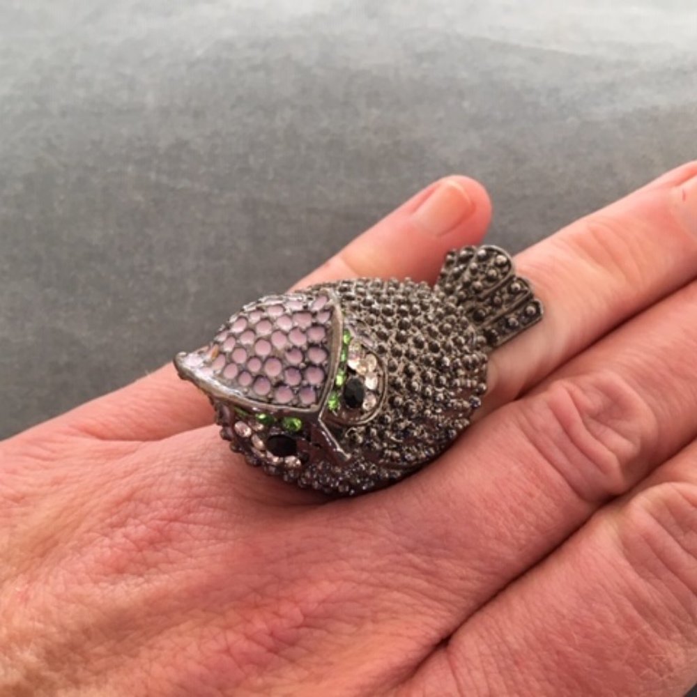 Quirky metal owl cocktail ring